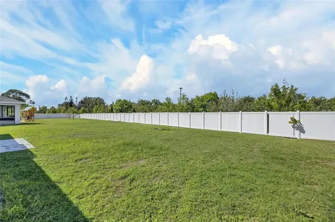1324 Ocean Spray Drive Ruskin FL 33570