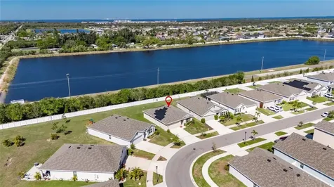 1324 Ocean Spray Drive Ruskin FL 33570