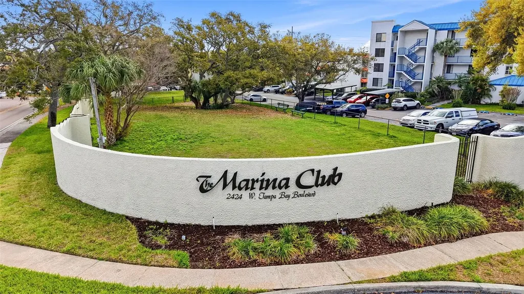 2424 W Tampa Bay Boulevard Tampa FL 33607