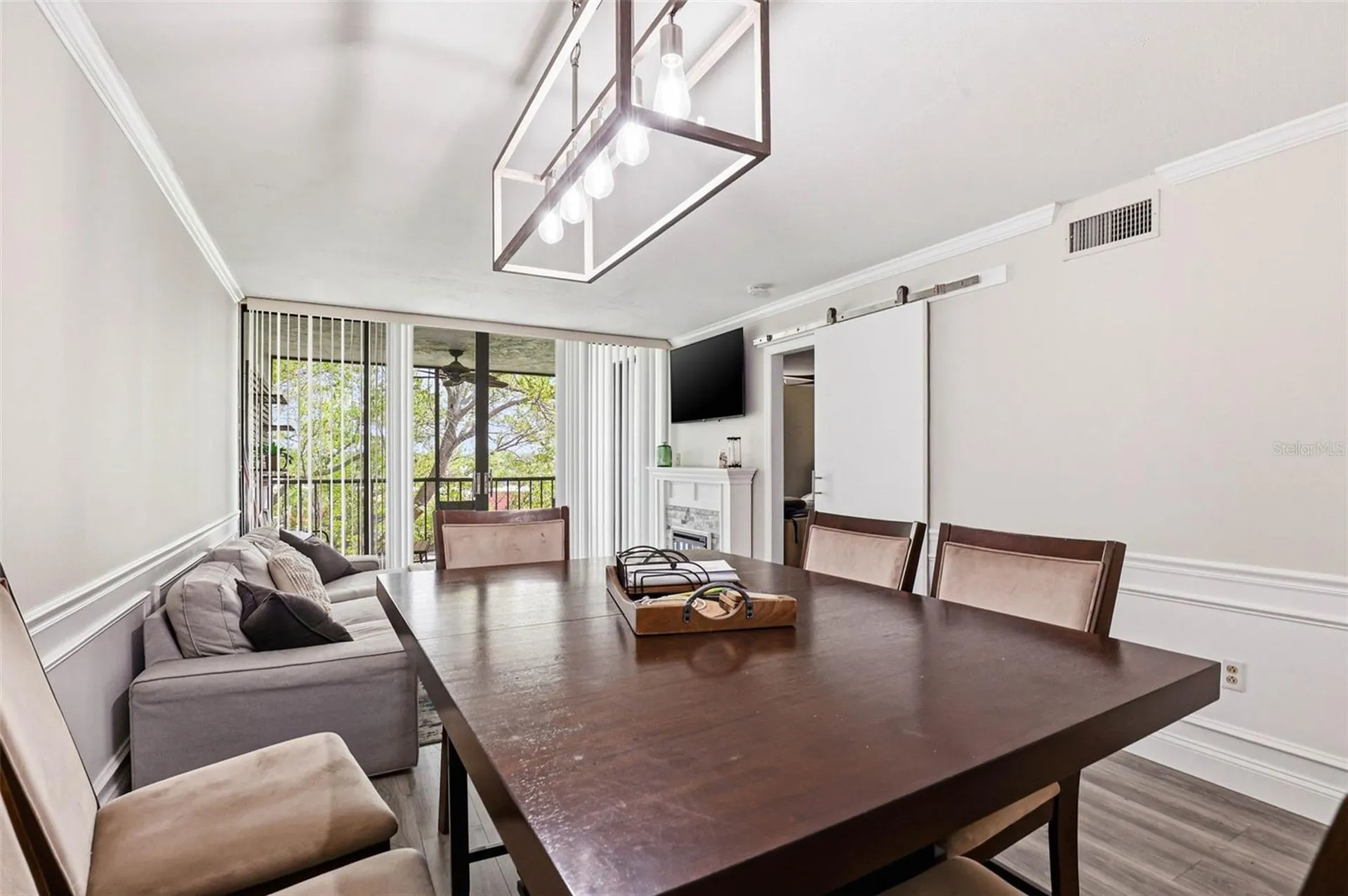 2424 W Tampa Bay Boulevard Tampa FL 33607