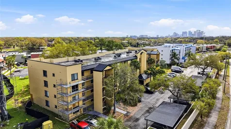 2424 W Tampa Bay Boulevard Tampa FL 33607
