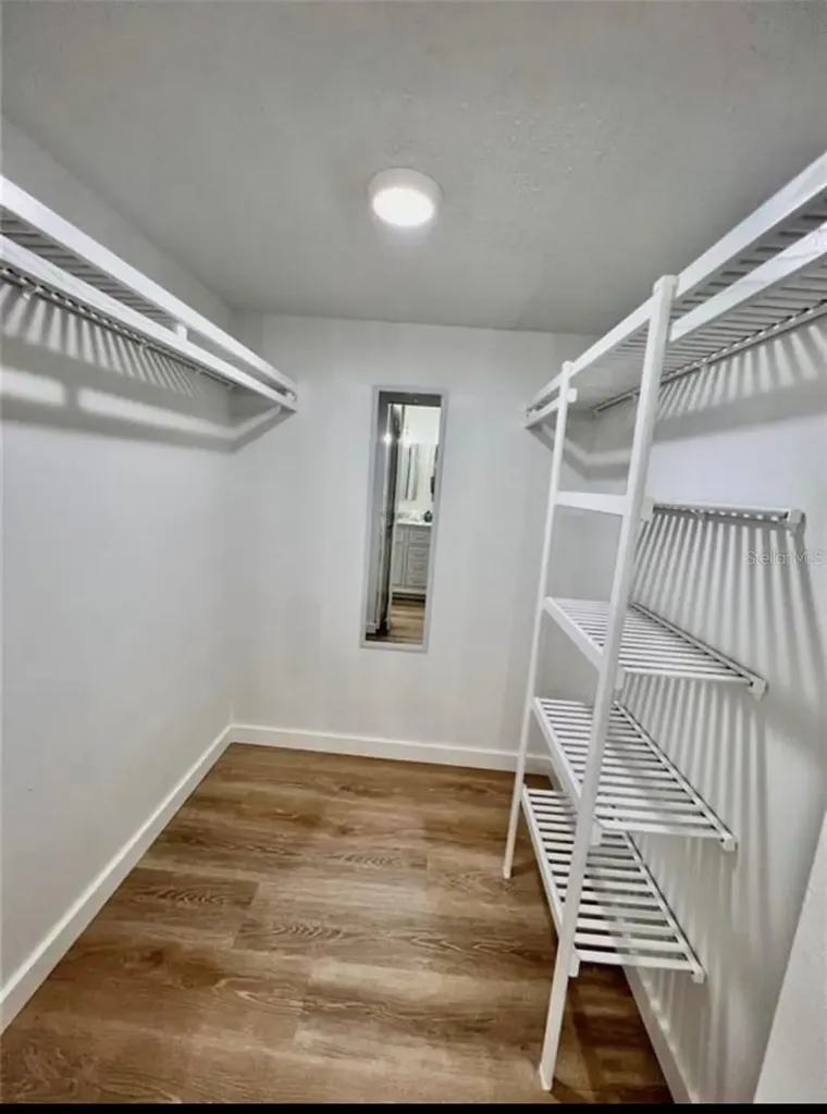 7203 Curtiss Avenue Sarasota FL 34231