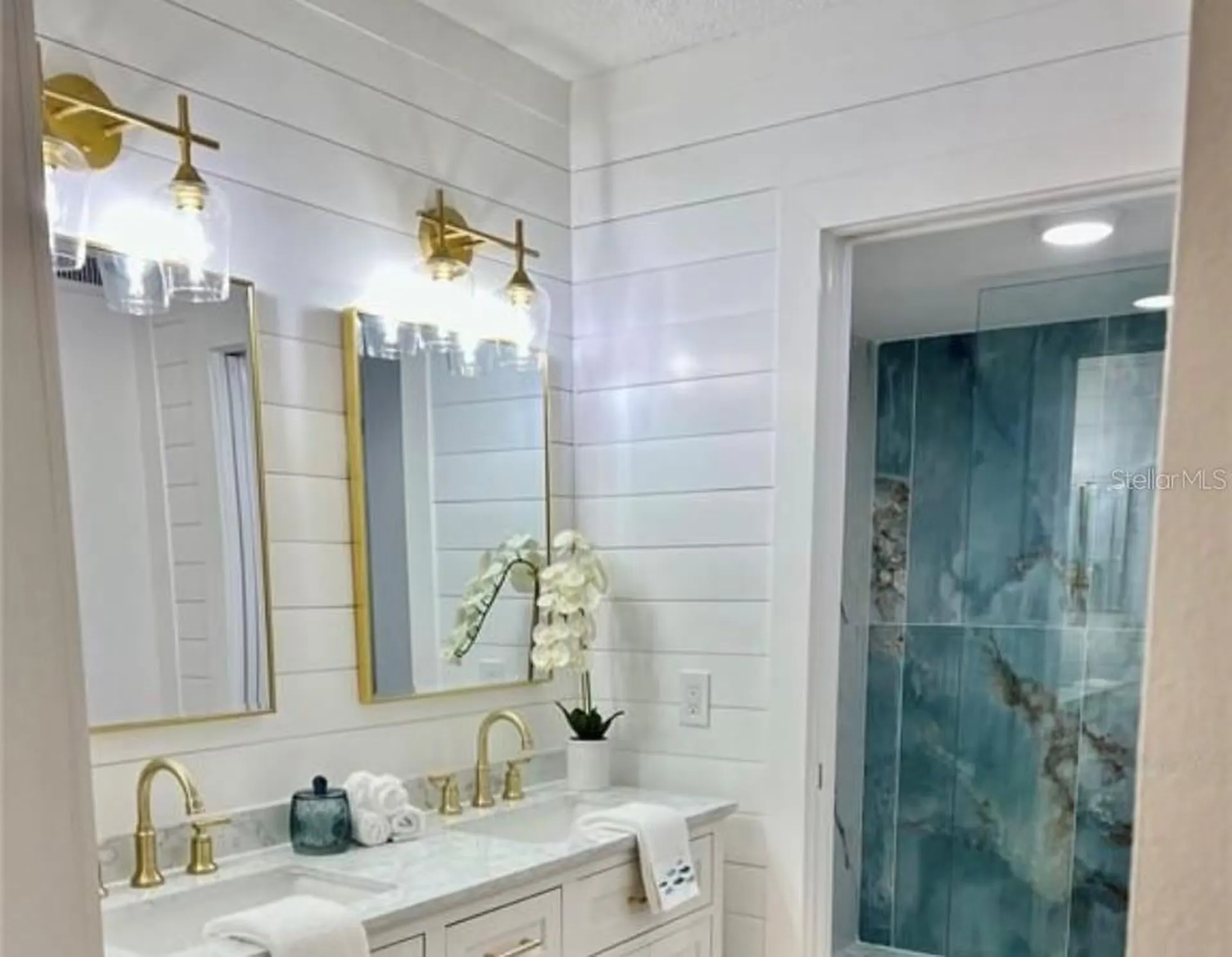7203 Curtiss Avenue Sarasota FL 34231