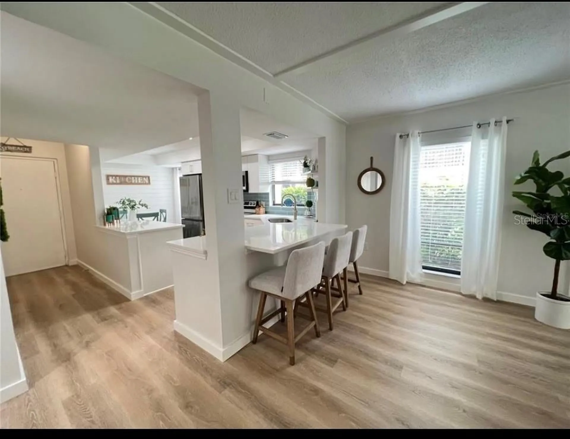 7203 Curtiss Avenue Sarasota FL 34231