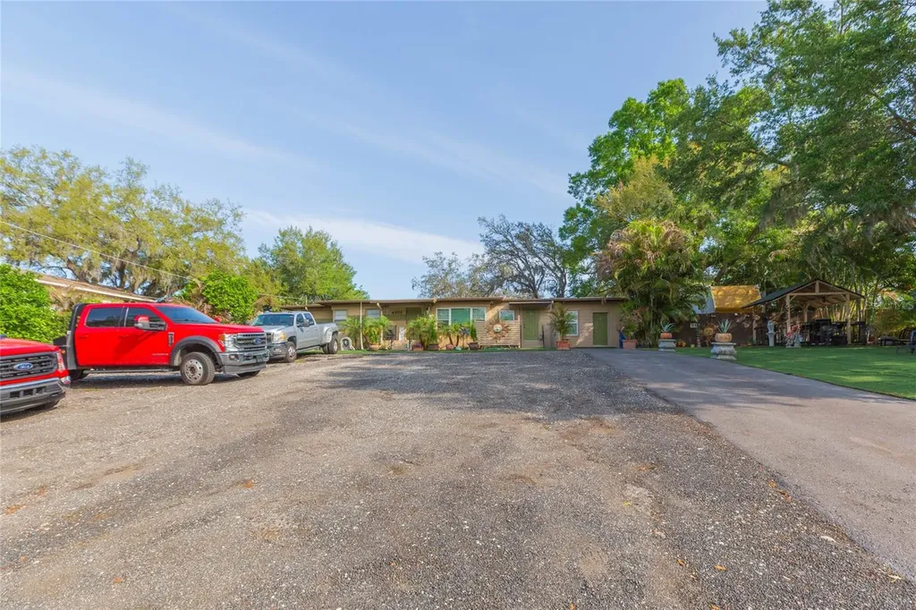 4906 Riverhills Drive Temple Terrace FL 33617