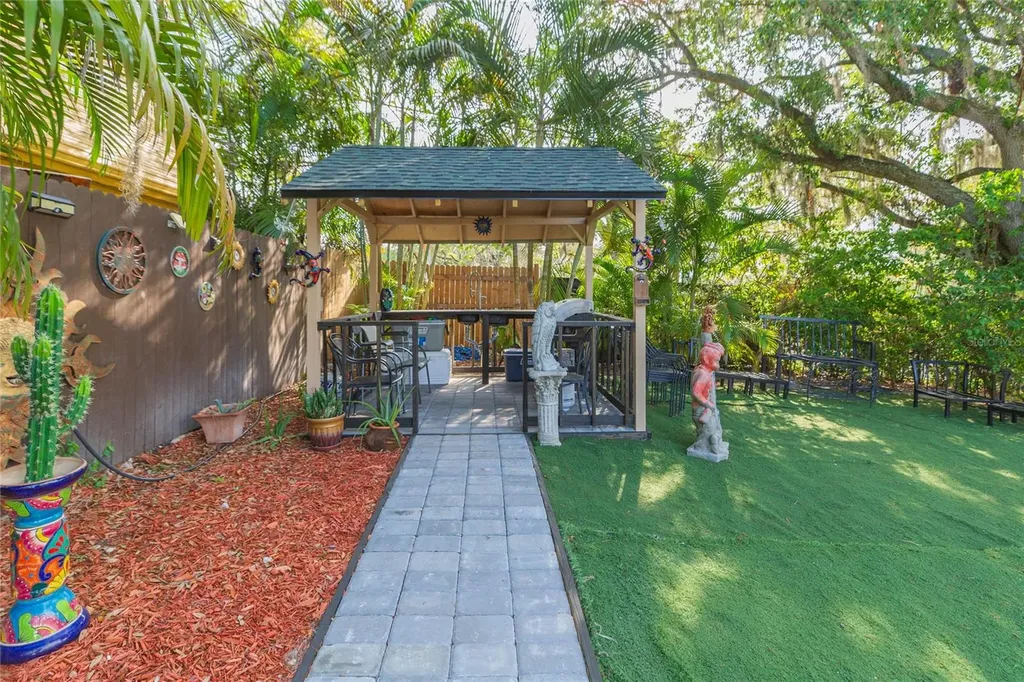 4906 Riverhills Drive Temple Terrace FL 33617
