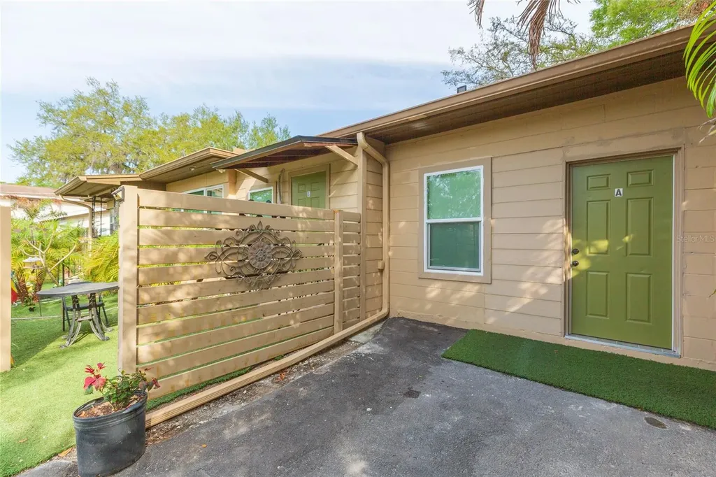 4906 Riverhills Drive Temple Terrace FL 33617
