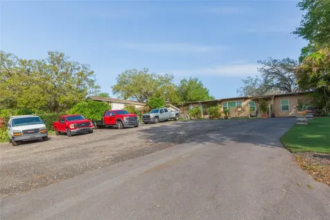 4906 Riverhills Drive Temple Terrace FL 33617