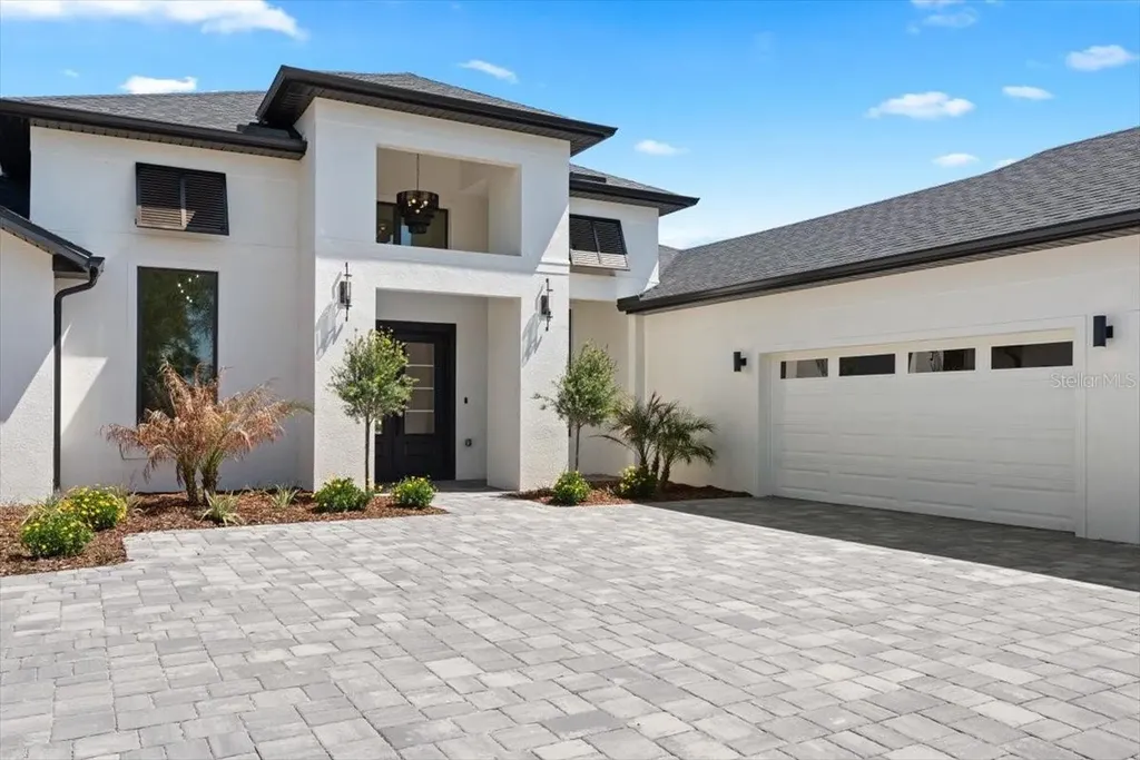 13 Old Oak Drive N Palm Coast FL 32137
