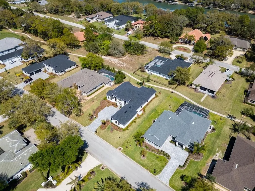 13 Old Oak Drive N Palm Coast FL 32137
