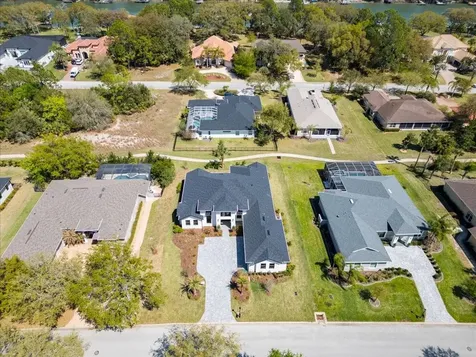 13 Old Oak Drive N Palm Coast FL 32137
