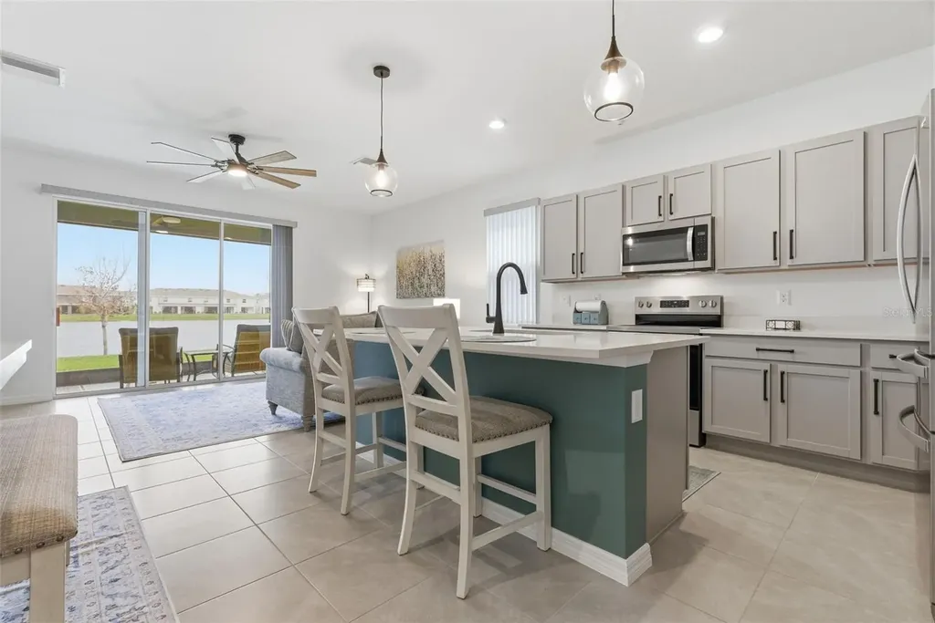 475 Mangrove Shade Circle Apollo Beach FL 33572