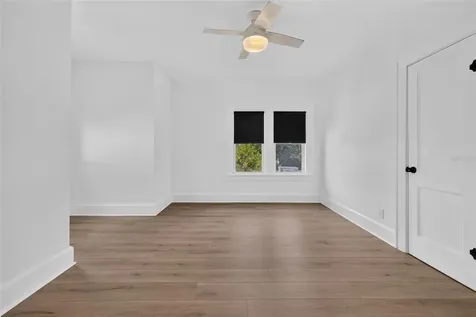 6566 1st Avenue S St Petersburg FL 33707