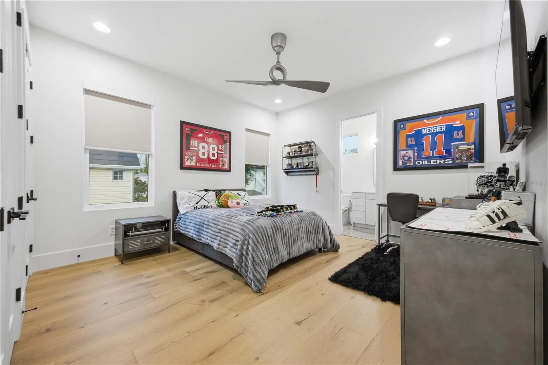 3611 W Barcelona Street Tampa FL 33629