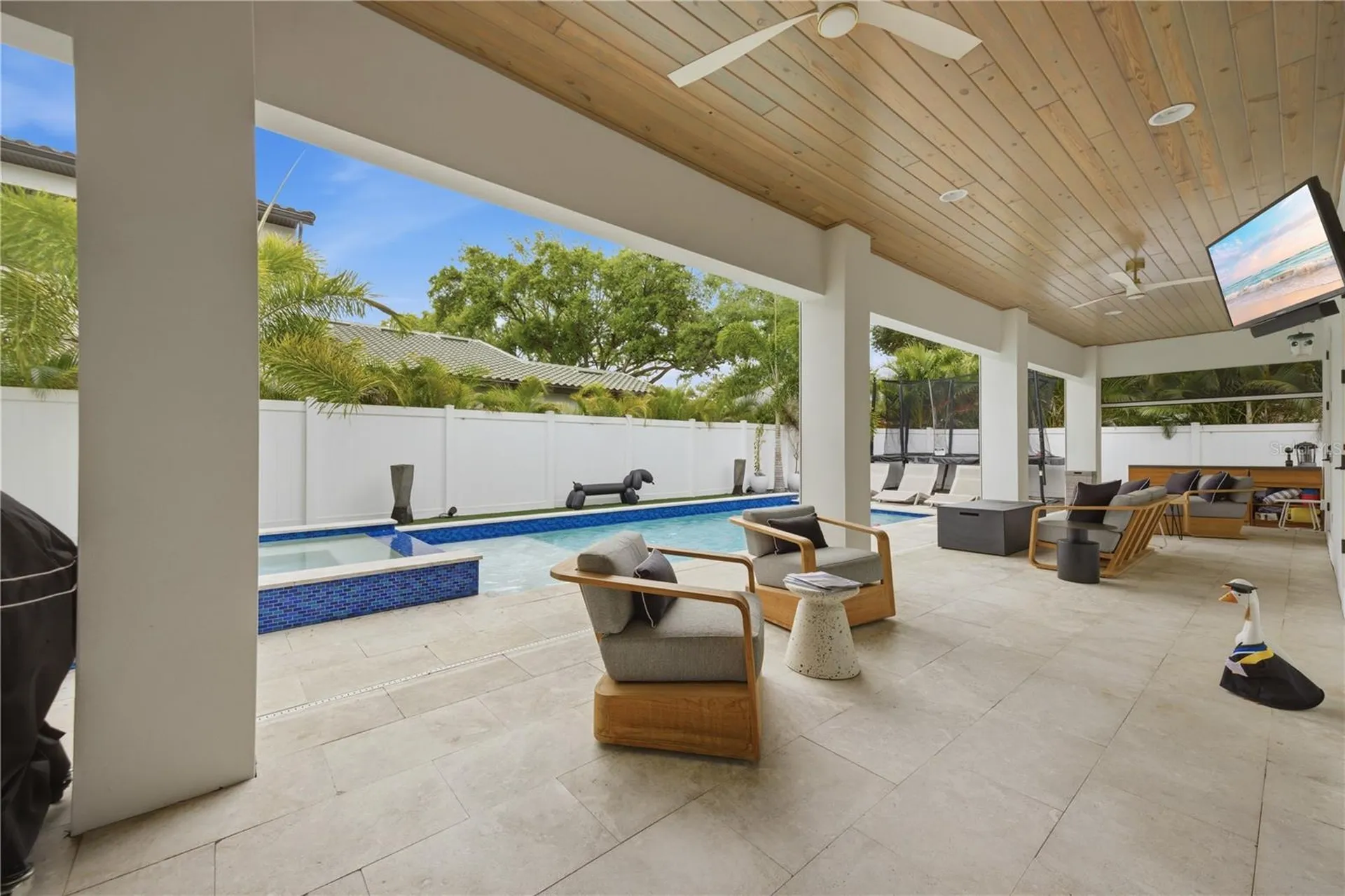 3611 W Barcelona Street Tampa FL 33629