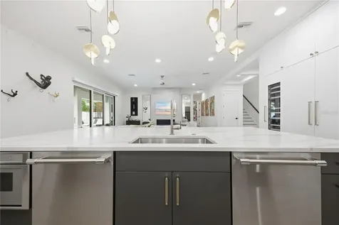3611 W Barcelona Street Tampa FL 33629