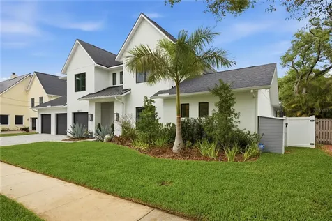3611 W Barcelona Street Tampa FL 33629