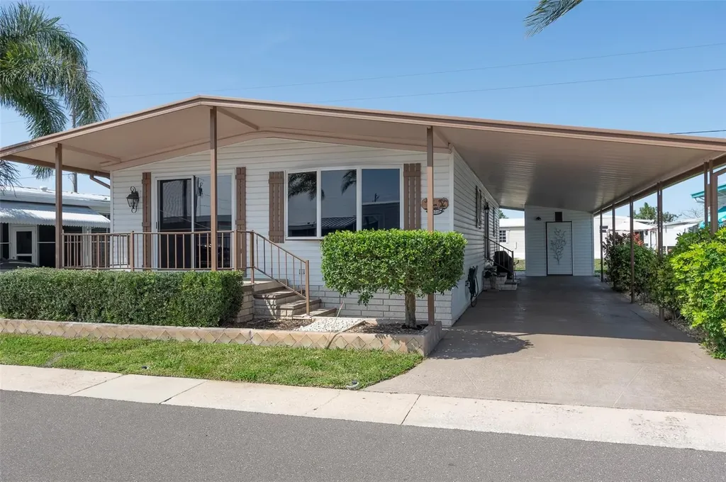 34236 Canal Drive N Pinellas Park FL 33781