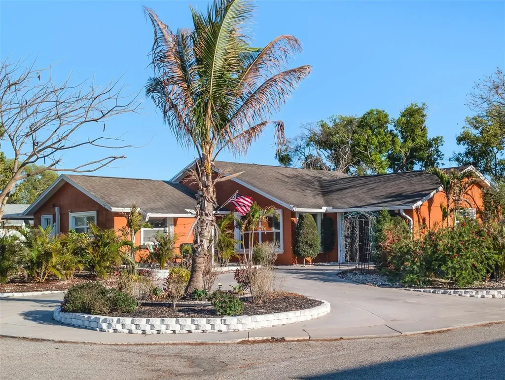 9436 Palm Avenue Port Richey FL 34668
