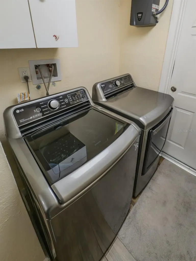 9436 Palm Avenue Port Richey FL 34668