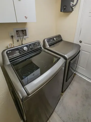 9436 Palm Avenue Port Richey FL 34668