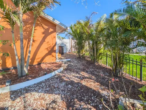 9436 Palm Avenue Port Richey FL 34668