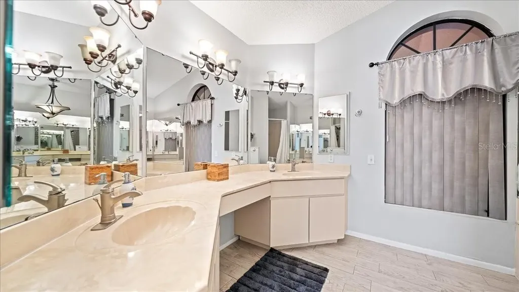 11195 Seabreeze Avenue Port Charlotte FL 33981