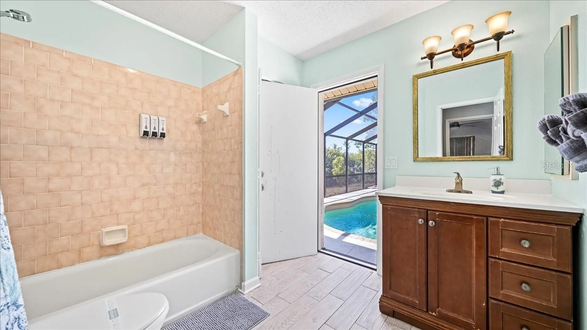 11195 Seabreeze Avenue Port Charlotte FL 33981