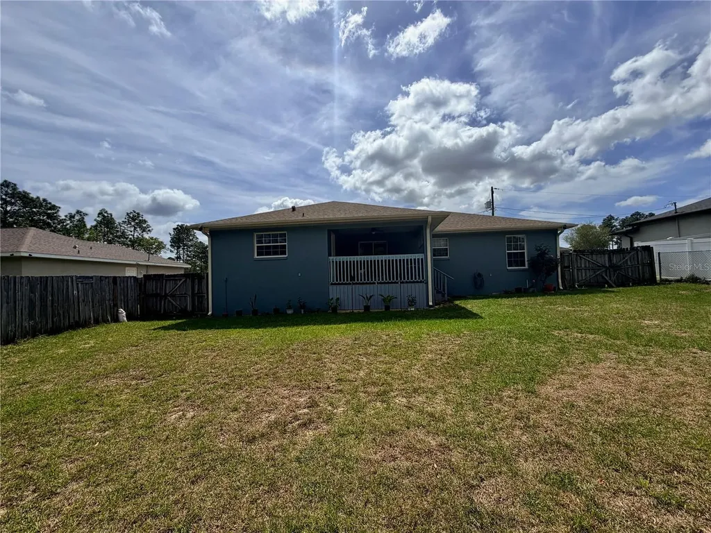 16 Pecan Drive Loop Ocala FL 34472