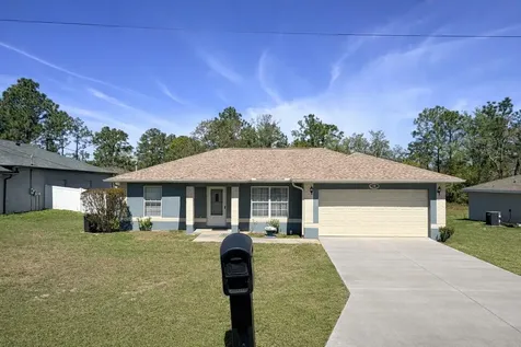 16 Pecan Drive Loop Ocala FL 34472