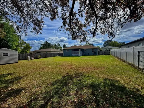 16 Pecan Drive Loop Ocala FL 34472