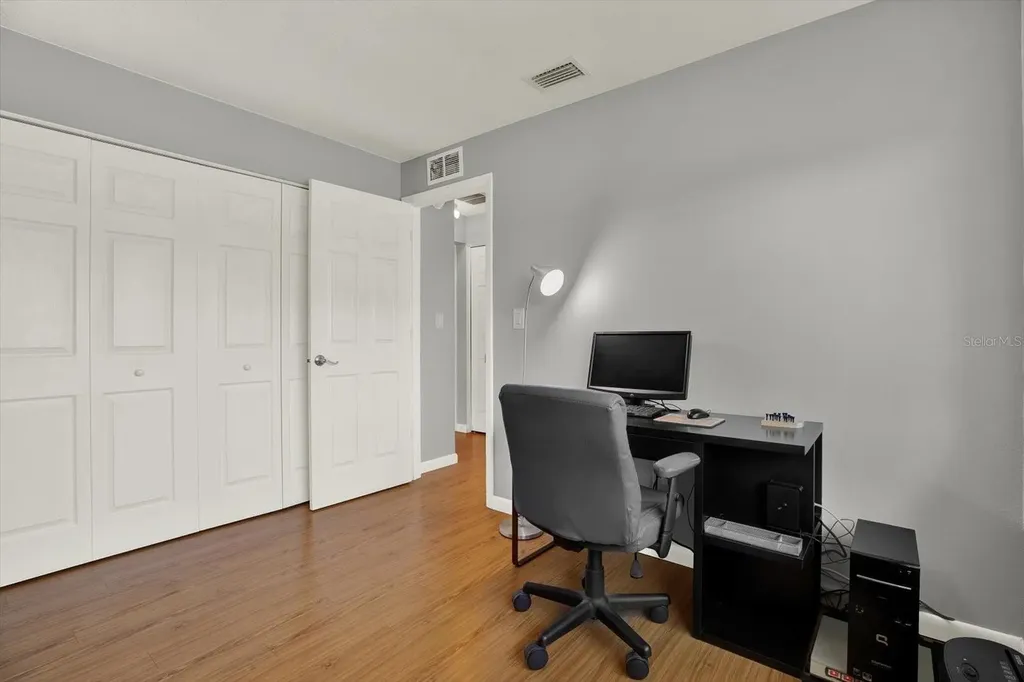 12134 96th Place Seminole FL 33772