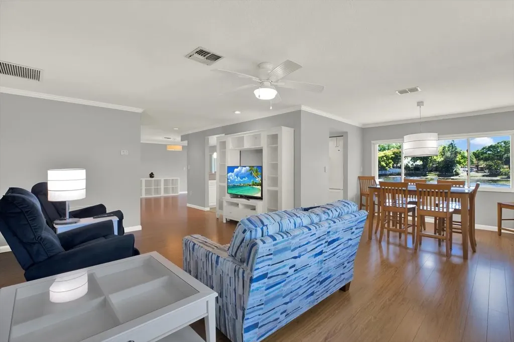 12134 96th Place Seminole FL 33772