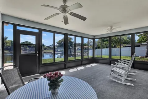 12134 96th Place Seminole FL 33772