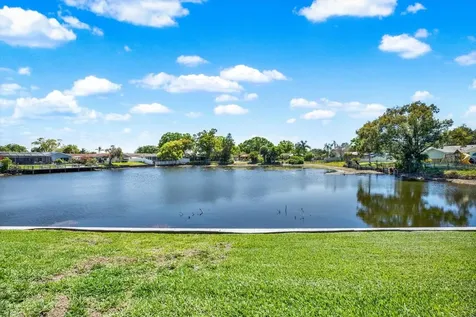 12134 96th Place Seminole FL 33772