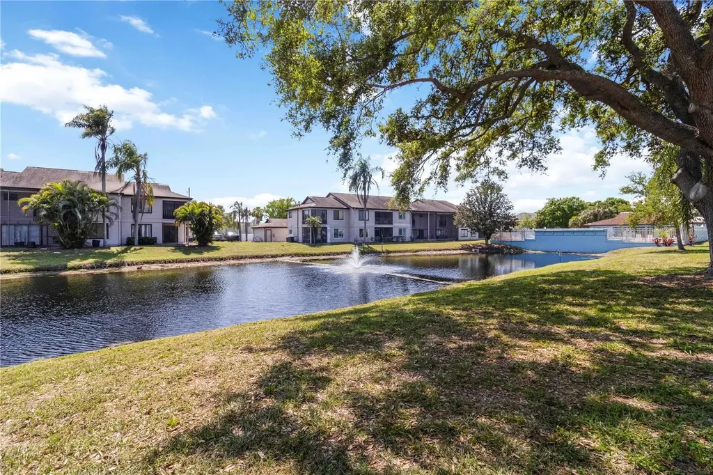 3833 59th Avenue W Bradenton FL 34210