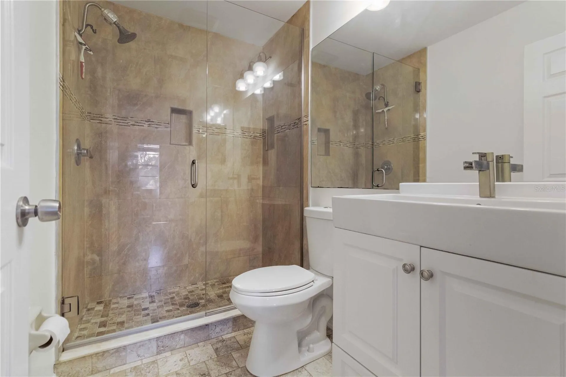 3833 59th Avenue W Bradenton FL 34210
