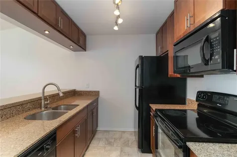 3833 59th Avenue W Bradenton FL 34210