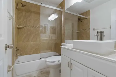 3833 59th Avenue W Bradenton FL 34210