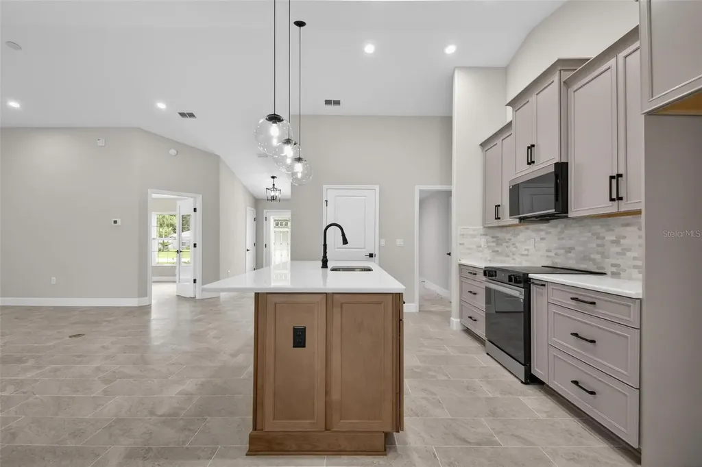 30 Edith Pope Drive Palm Coast FL 32164
