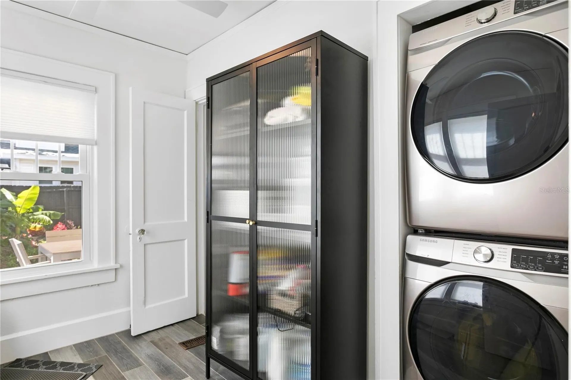 1140 Oak Street NE St Petersburg FL 33701