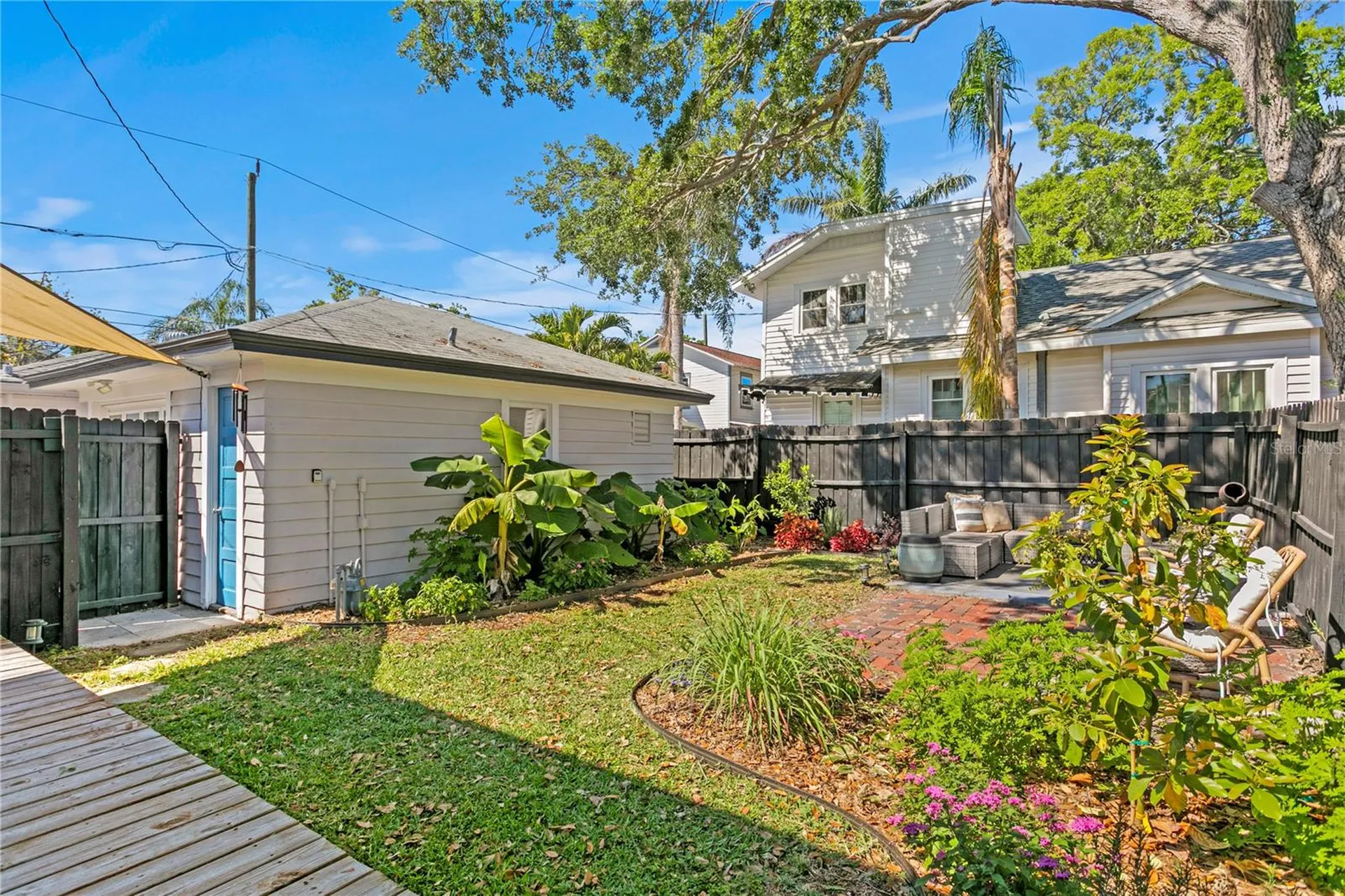 1140 Oak Street NE St Petersburg FL 33701