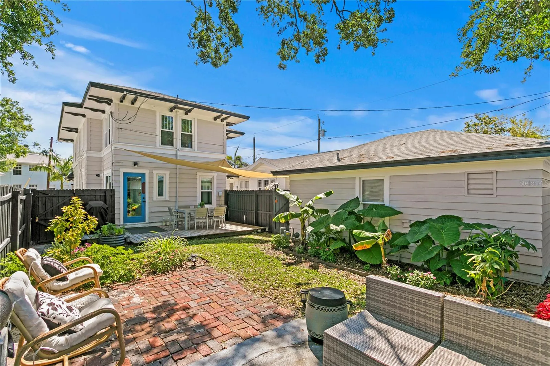 1140 Oak Street NE St Petersburg FL 33701