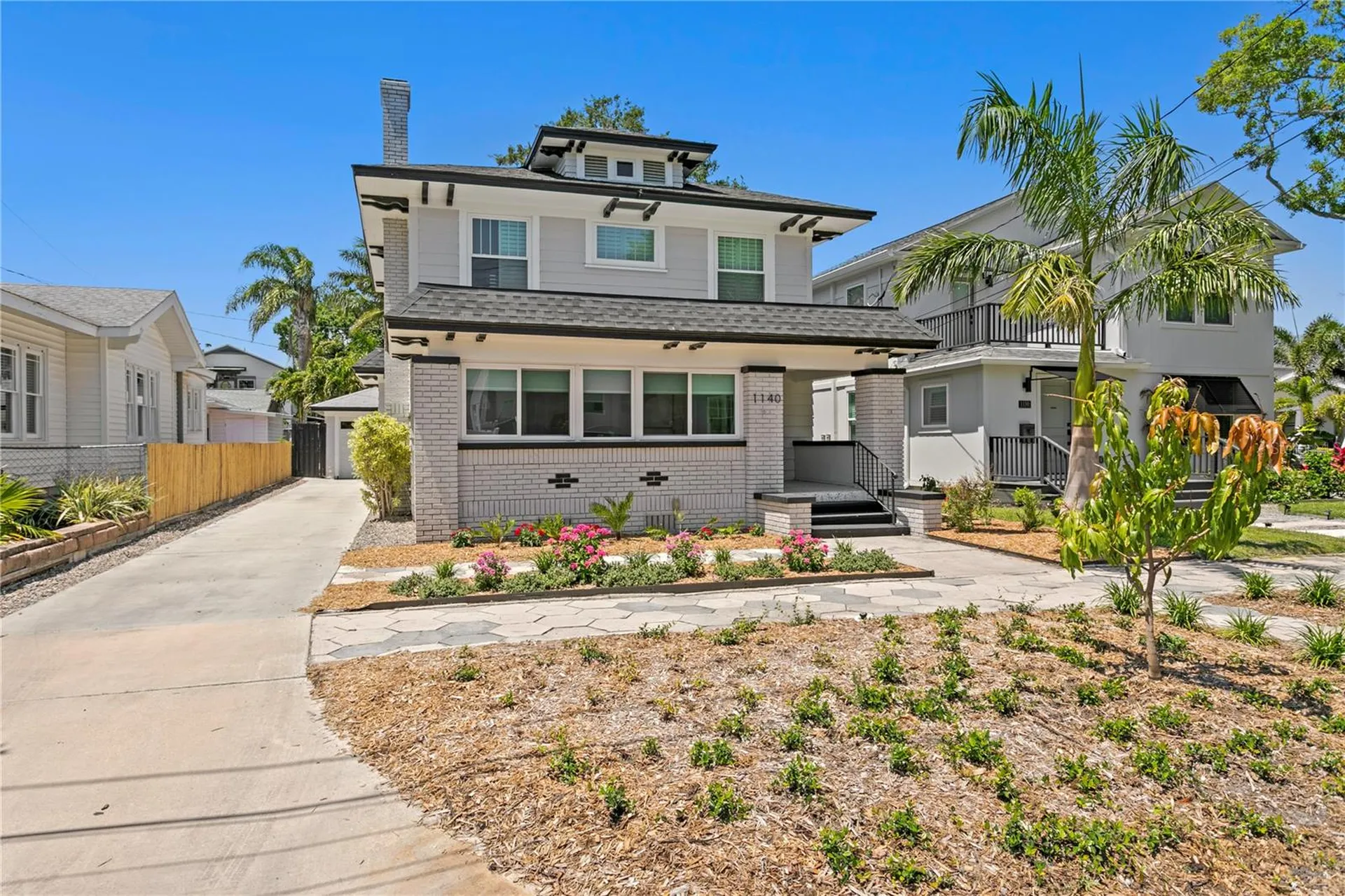 1140 Oak Street NE St Petersburg FL 33701