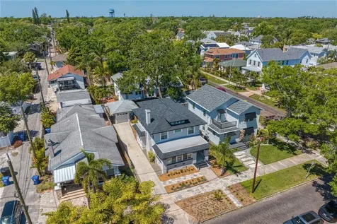 1140 Oak Street NE St Petersburg FL 33701