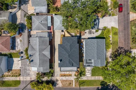 1140 Oak Street NE St Petersburg FL 33701
