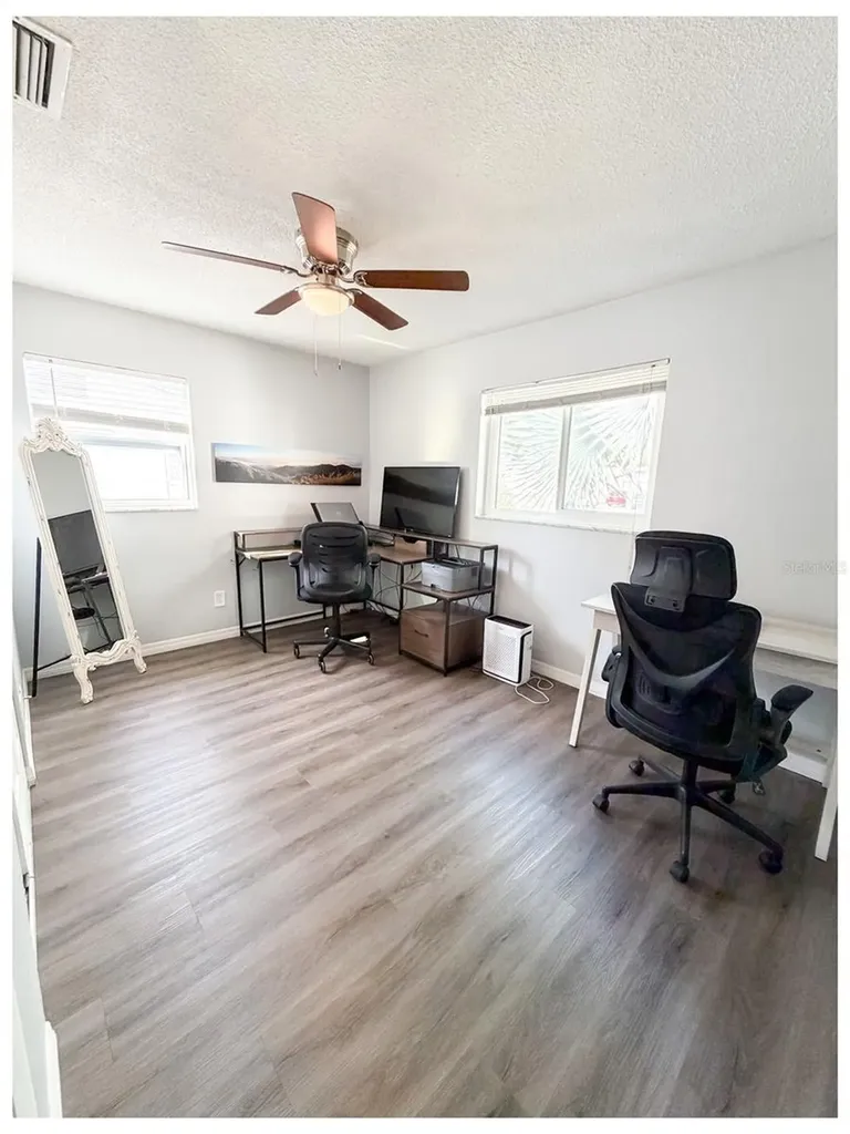 2225 Nellie Street Largo FL 33774