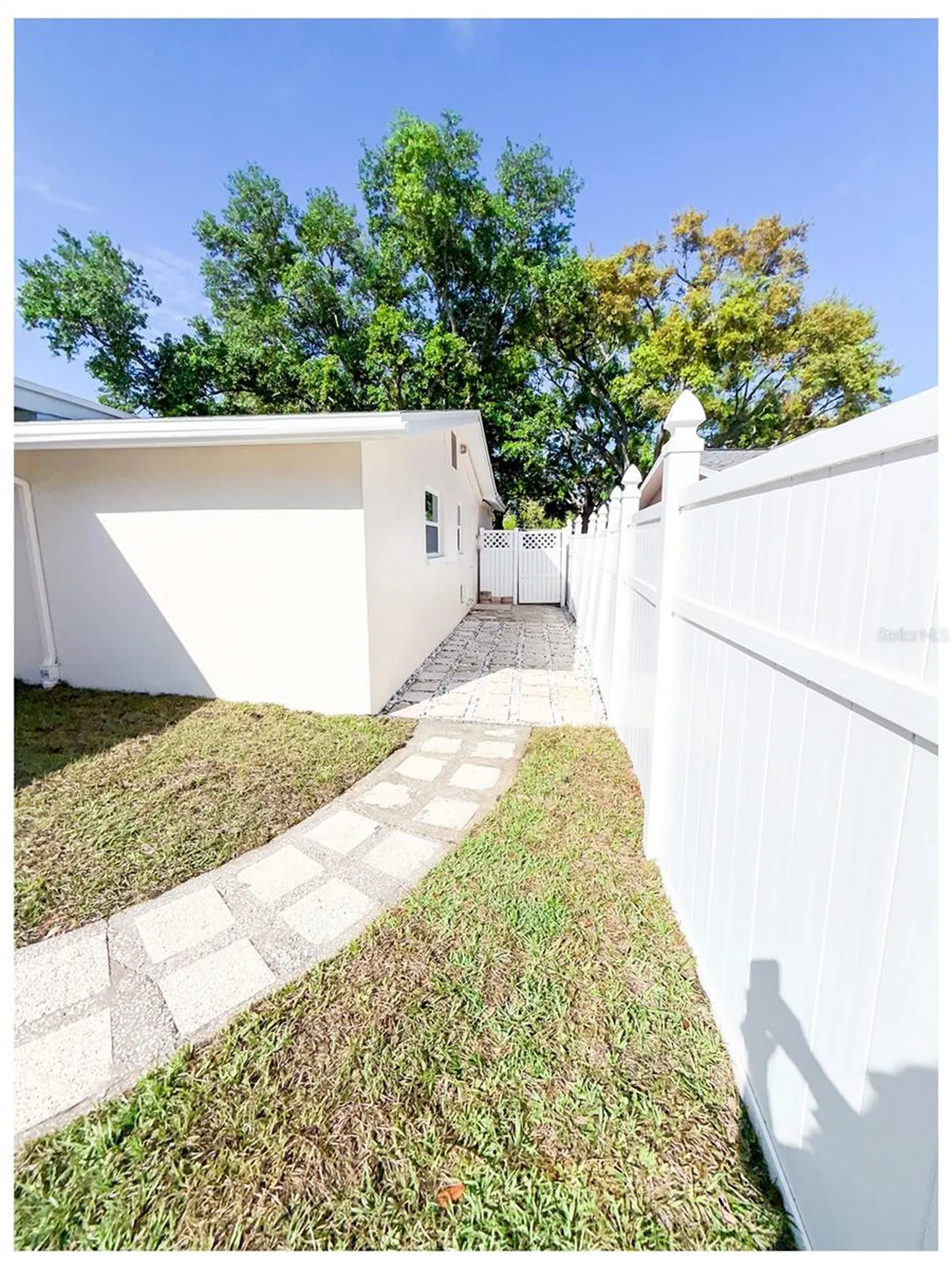 2225 Nellie Street Largo FL 33774