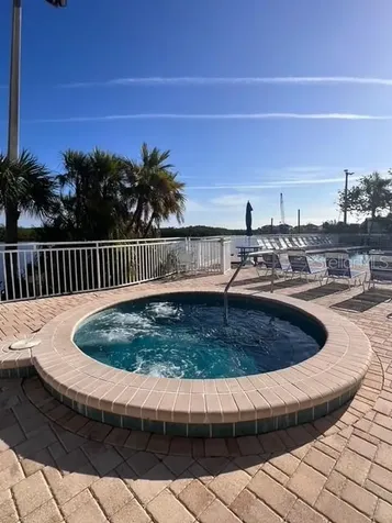 611 Destiny Drive Ruskin FL 33570