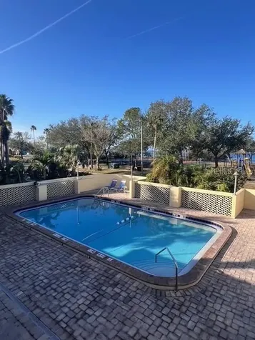 611 Destiny Drive Ruskin FL 33570